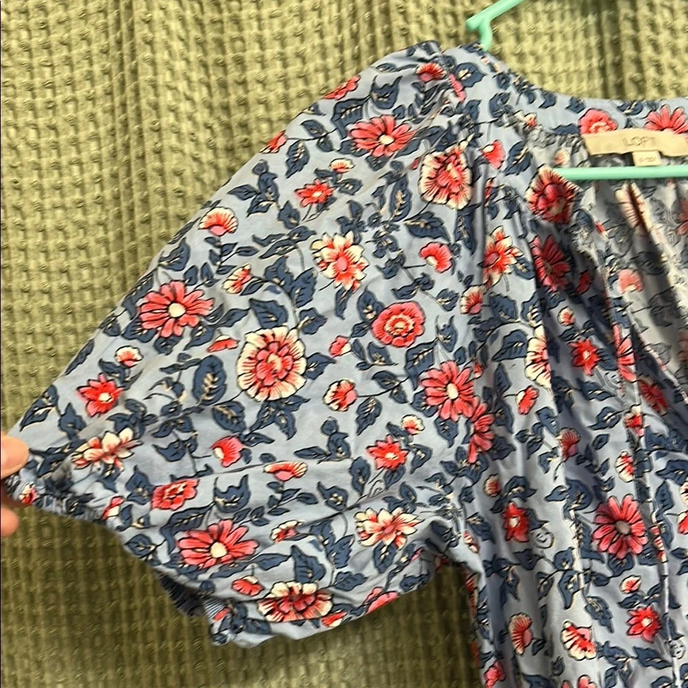 LOFT Blue and Red Puff Sleeve Tie Front Blouse